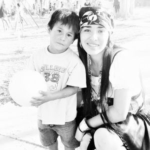 Meet your Posher, Ana